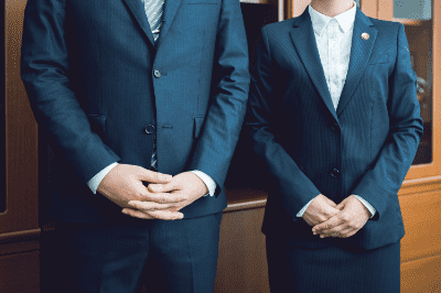 社会保険労務士 × 弁護士